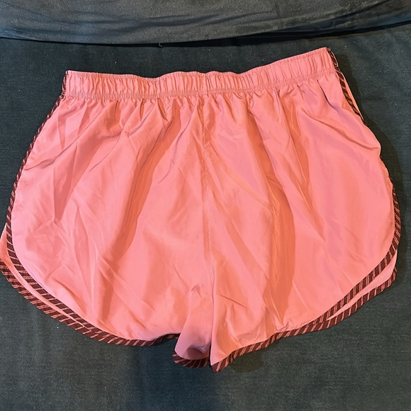 Nike Tempo Dri-Fit Lined Purple Running Shorts Size Women's 1X - Picture 6 of 7